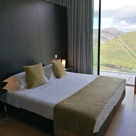 Quinta De Casaldronho Wine Otel