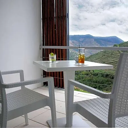 Quinta De Casaldronho Wine 4*